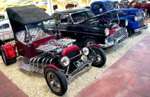 outragious-cars